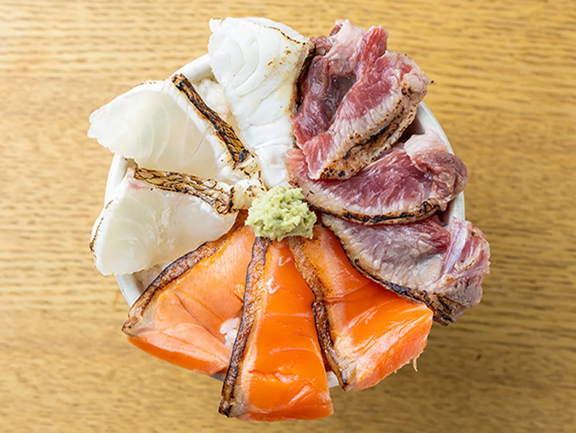 炙り３種丼