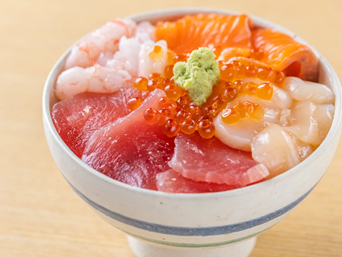 おさかな食堂5色丼
